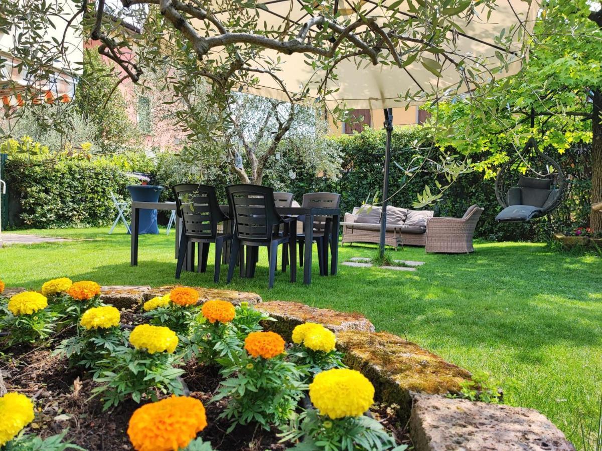 Private Garden Giardino Privato A Bardolino - House Amorino Luaran gambar
