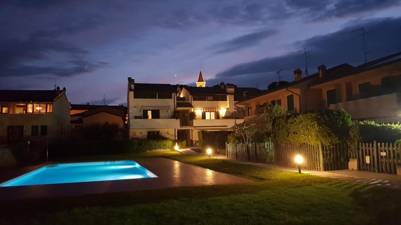 Private Garden Giardino Privato A Bardolino - House Amorino Luaran gambar